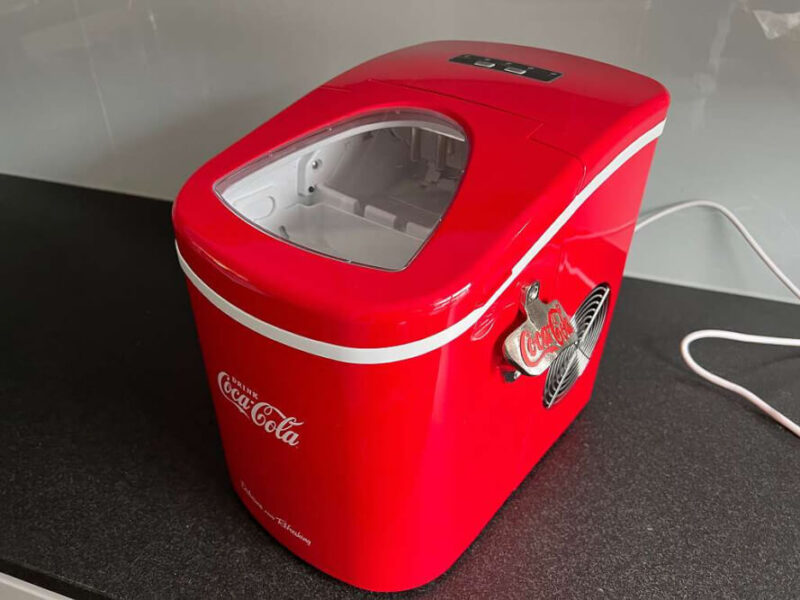 Coca Cola Eiswürfelmaschine