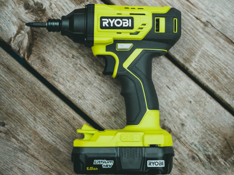 RYOBI Bormaschine